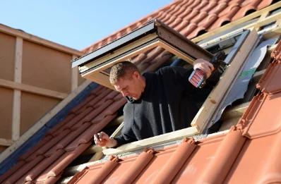 Pose de fenêtres de toit Velux à Thorailles